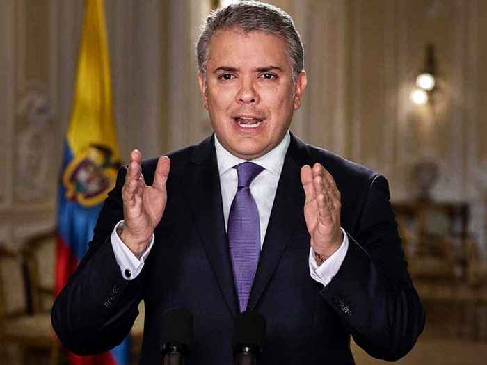 Presidente de Colombia: No hay excusa para que bancos no presten recursos